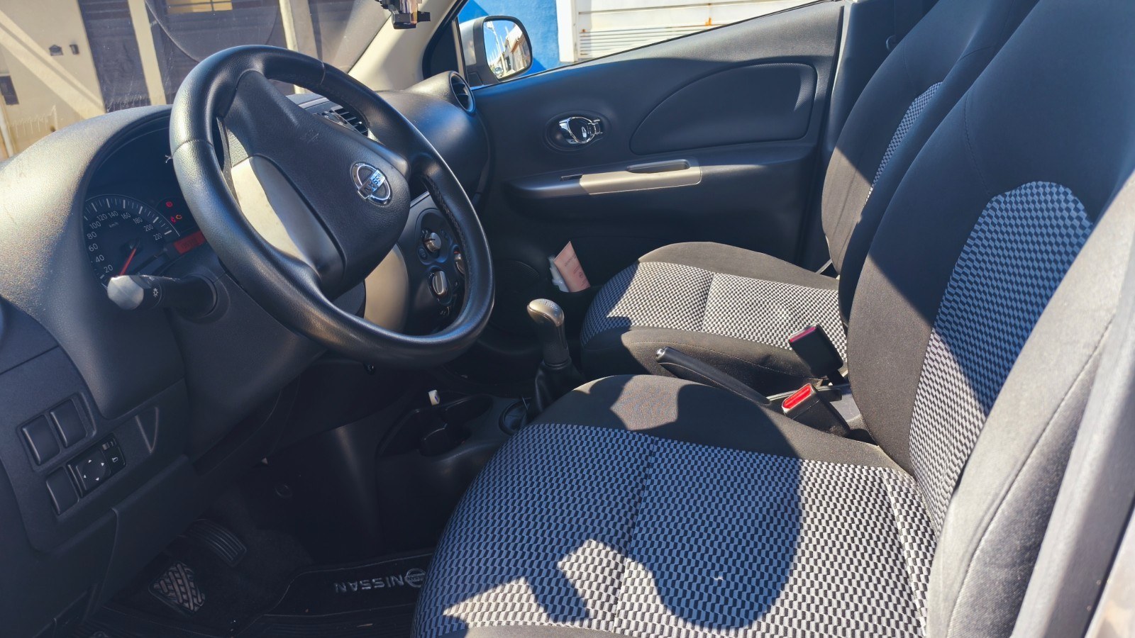 Nissan MARCH S 1.0 12V Flex 5p 2015