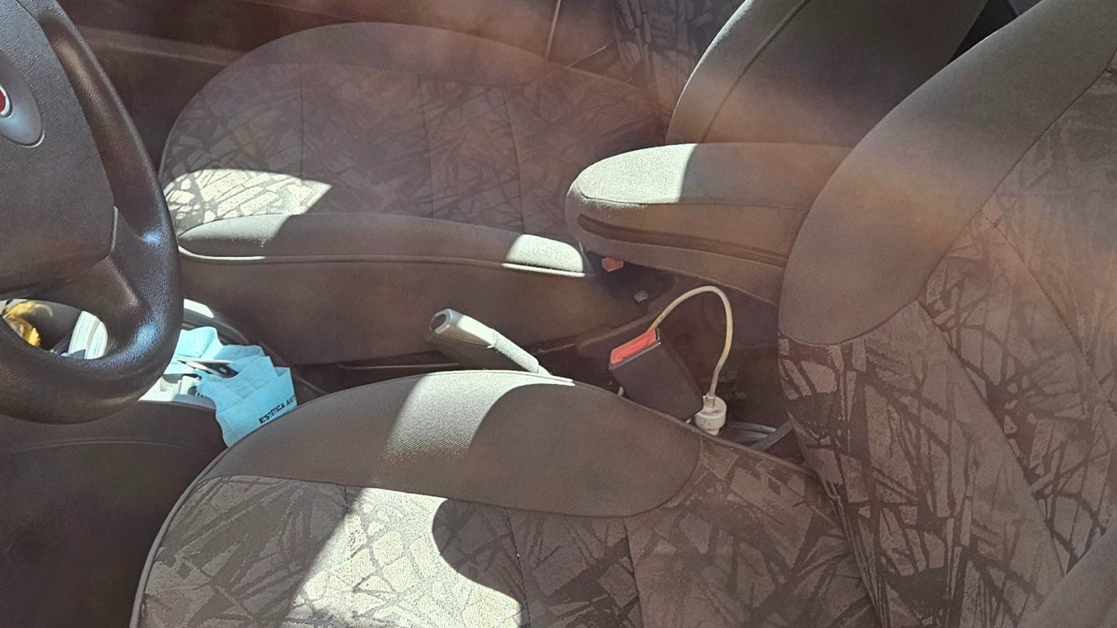 Fiat Idea Adv./ Adv.LOCK.Dualogic 1.8 Flex 5p 2010