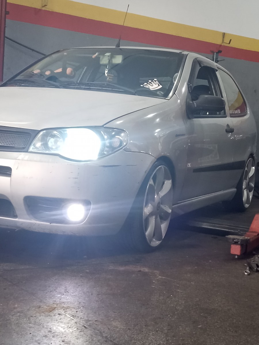 Fiat Palio 1.0 Celebr. ECONOMY F.Flex 8V 2p 2010