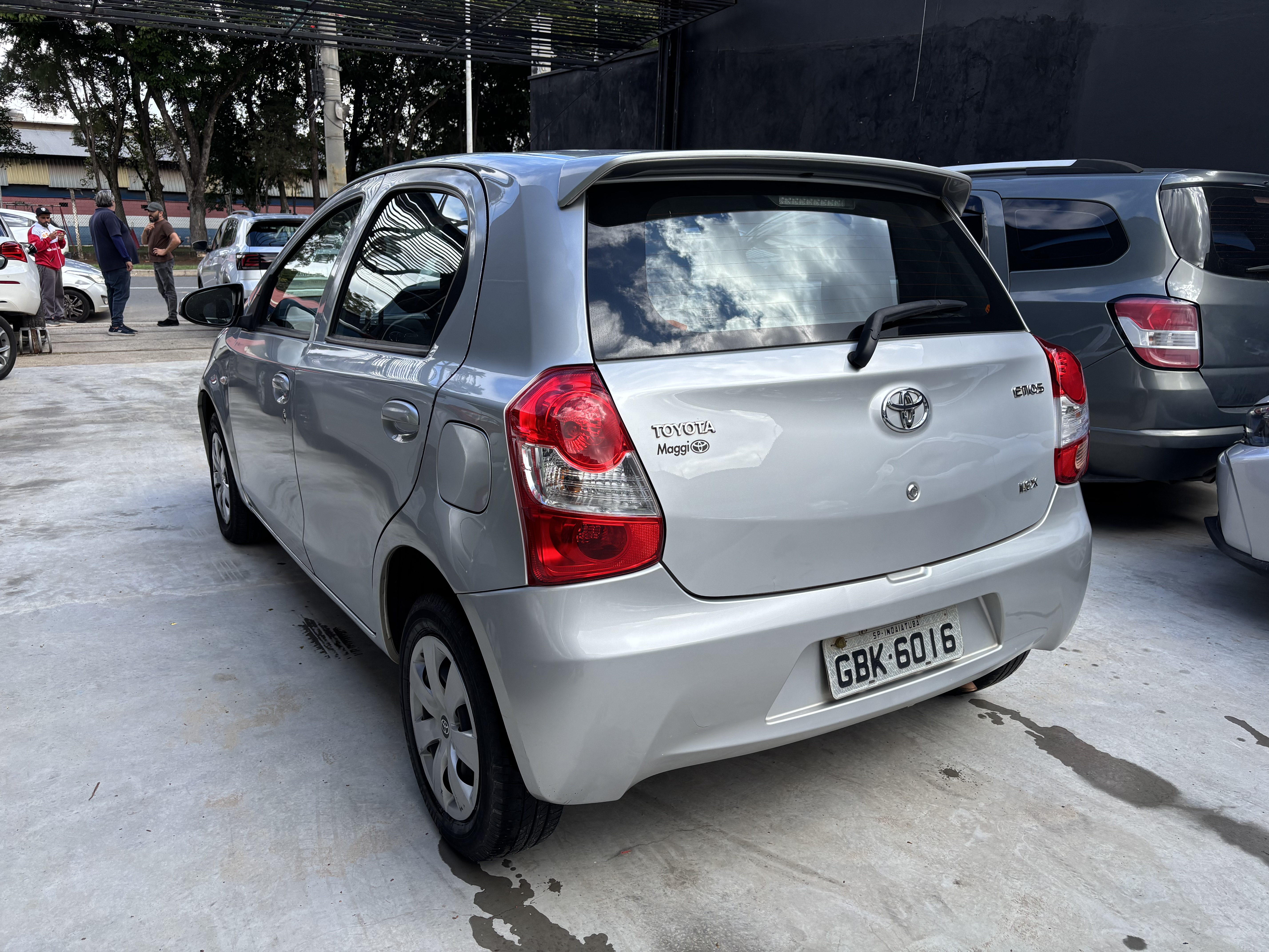 Toyota Etios X 1.3 2016
