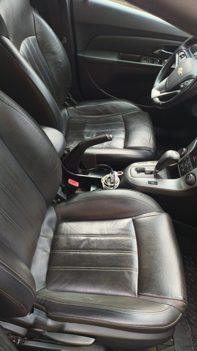 GM - Chevrolet CRUZE LT 1.8 16V FlexPower 4p Aut. 2013