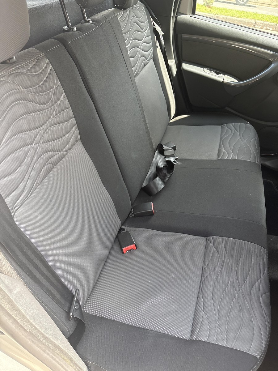 Renault DUSTER Dynamique 2.0 Flex 16V Aut. 2015