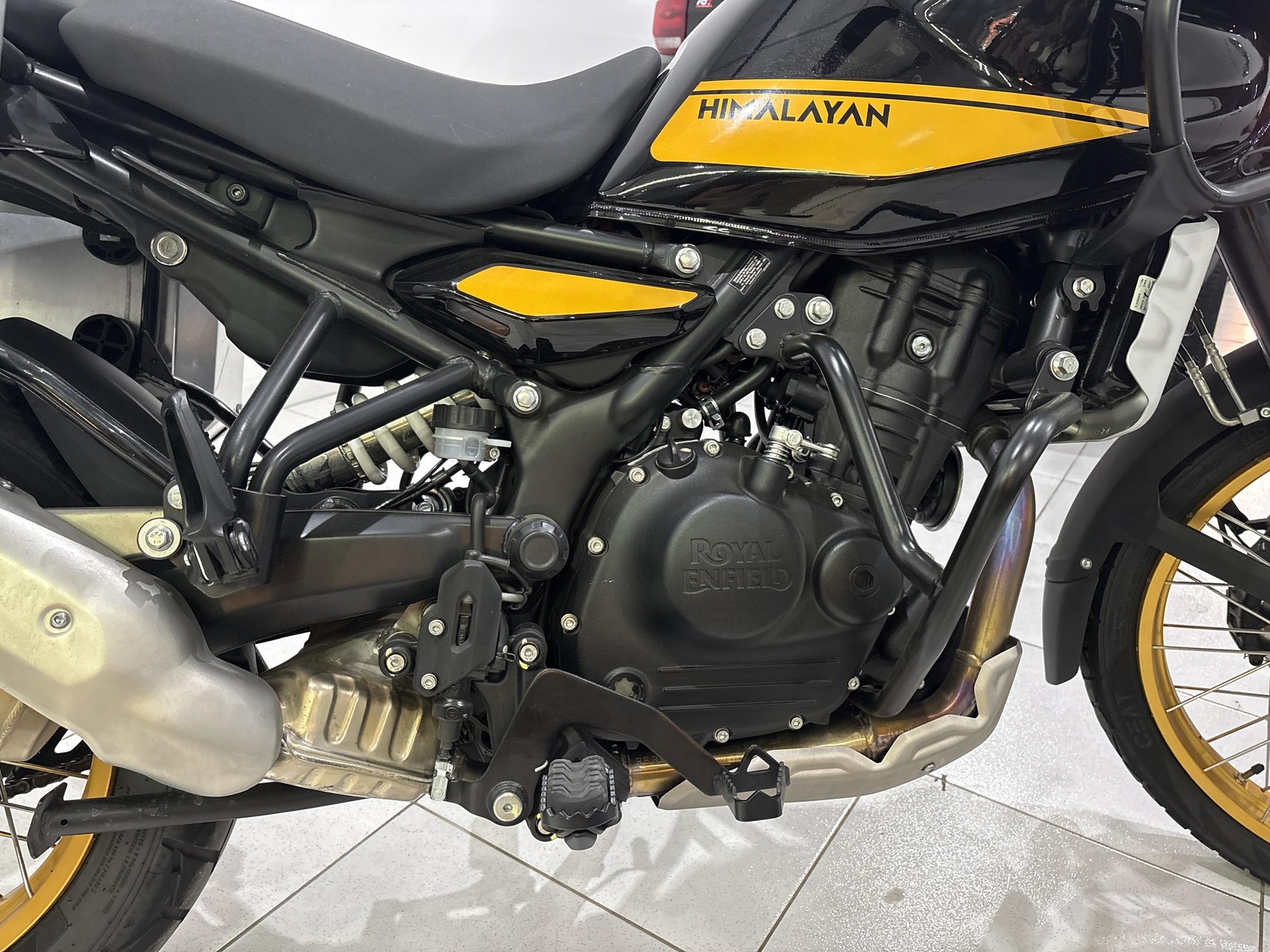 REGAL RAPTOR Himalayan 450 Mid 2026