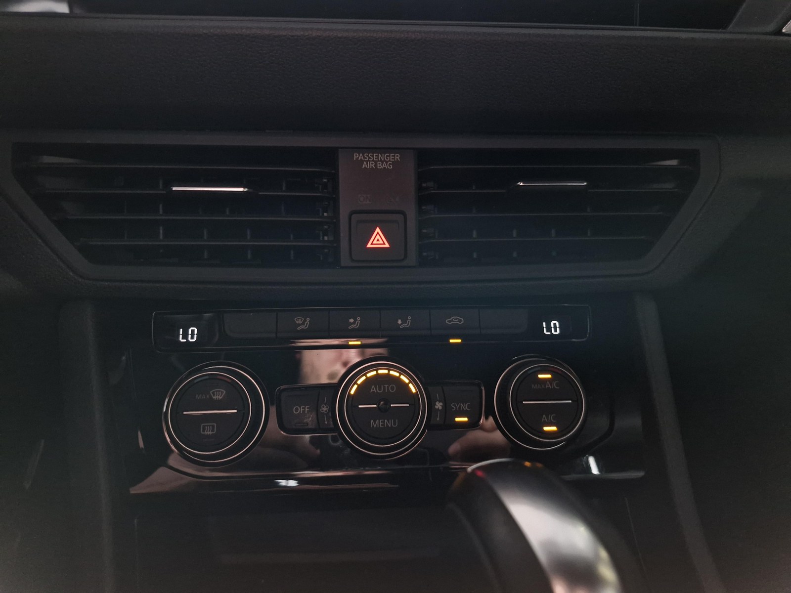 Volkswagen JETTA R-Line 250 TSI 1.4 Flex 16V Aut. 2019