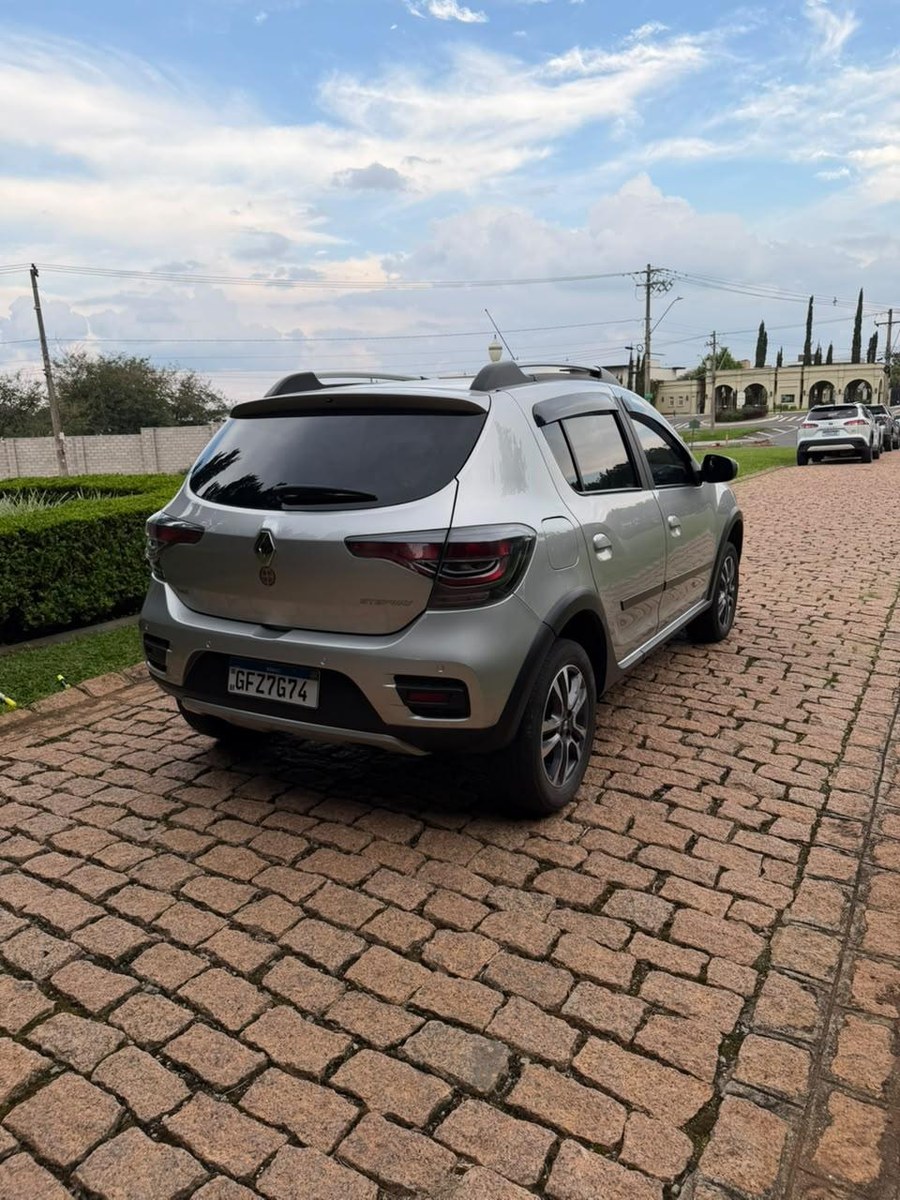 Renault STEPWAY Iconic Flex 1.6 16V Aut. 2024