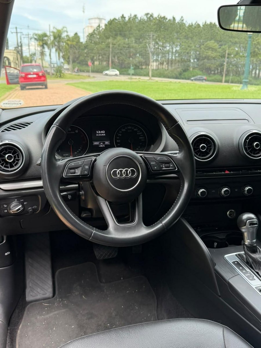 Audi A3 Sedan Prestige 1.4 TFSI Flex Tip. 2021