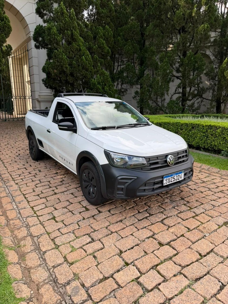 Volkswagen Saveiro Robust 1.6 Total Flex 16V 2024