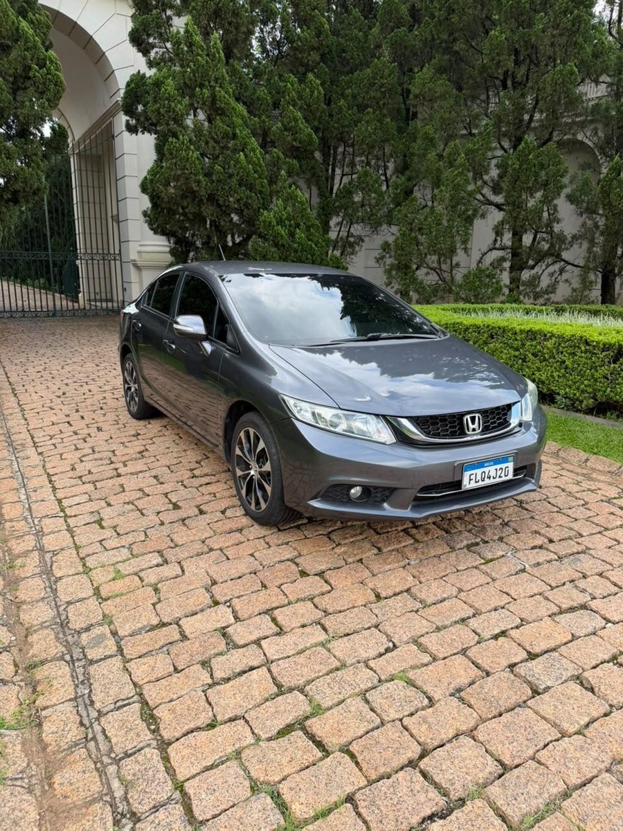 Honda Civic Sedan LXR 2.0 Flexone 16V Aut. 4p 2015