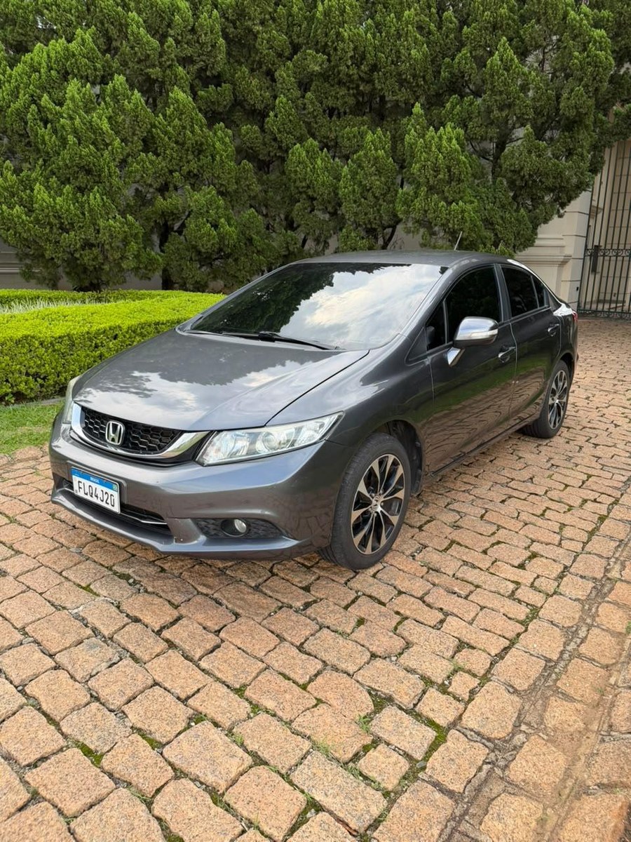 Honda Civic Sedan LXR 2.0 Flexone 16V Aut. 4p 2015