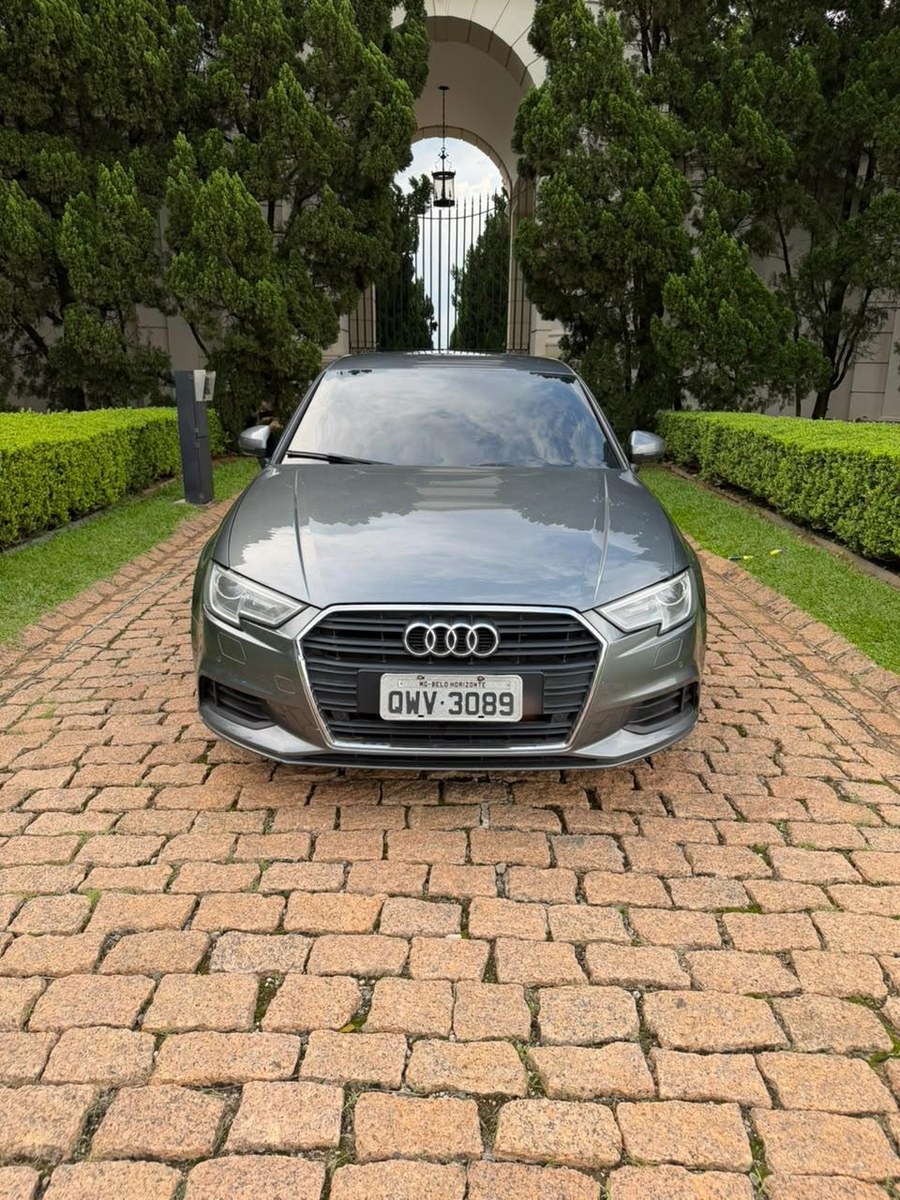 Audi A3 Sedan Prestige 1.4 TFSI Flex Tip. 2020